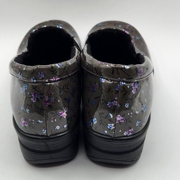 Easy Works By Easy Street Leeza Clogs Gray Blue Purple Floral Women's Size 9 M - Picture 4 of 10